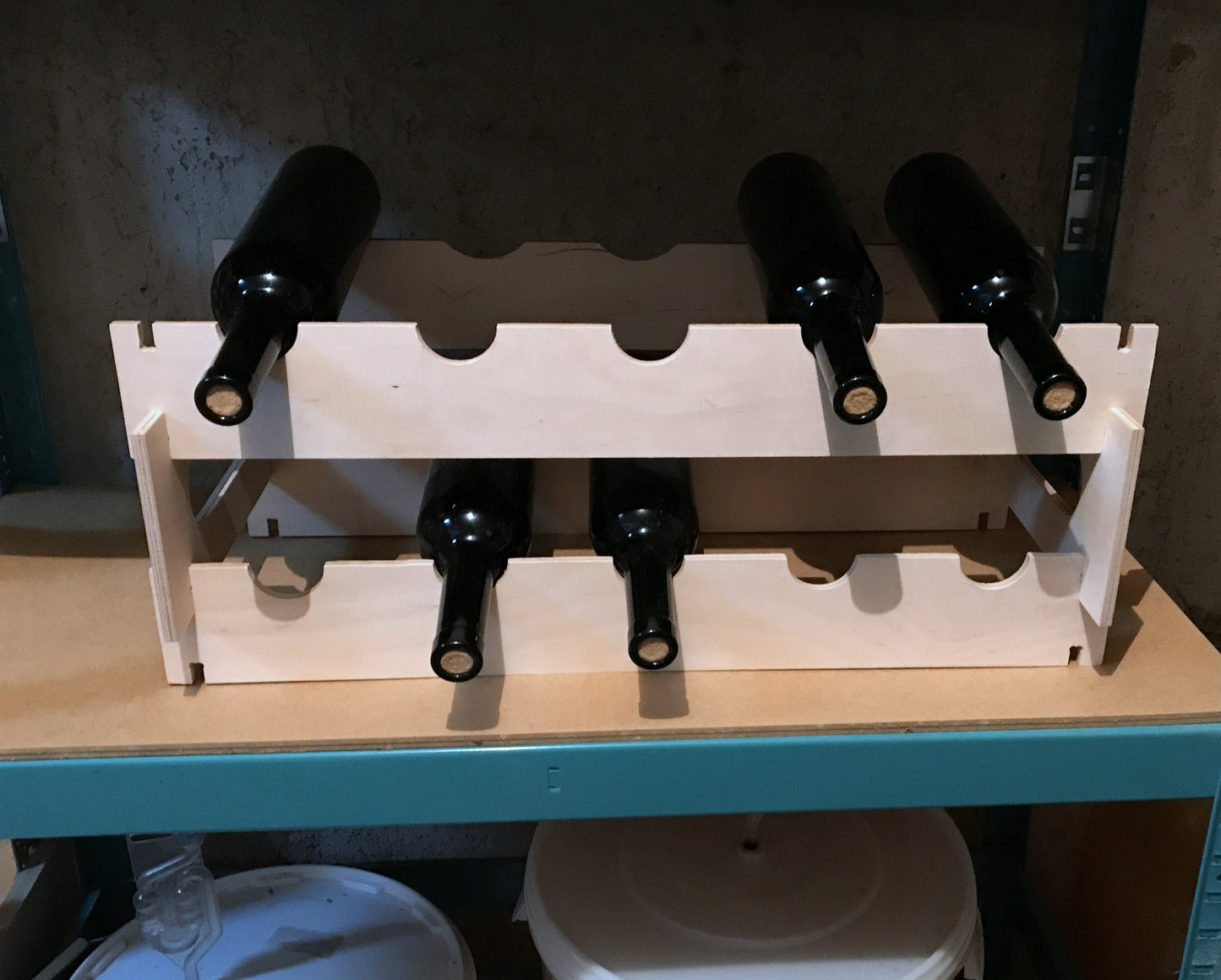 Modular, quick assembly wine rack 19 cm. x 30 cm x 60 cm. (12 or more bottles).